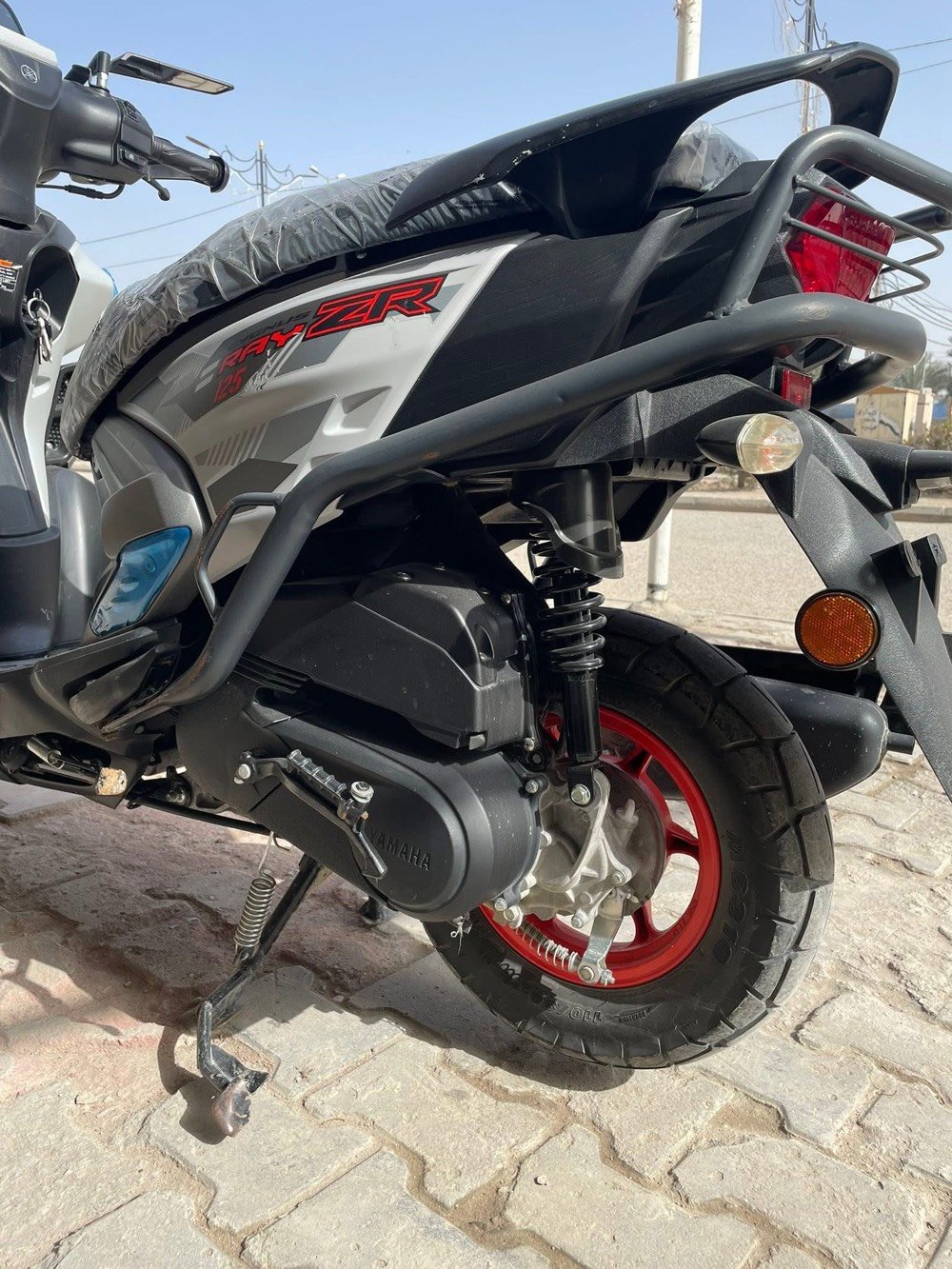 الاتصال او مراسله واتساب