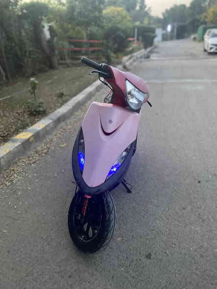 السلام عليكم دراجه ماكس عدله 120 للبيع دراجه بحالة الوكاله مكينه ناعمه ما تسمعلها صوت دراجه نضيفه شلعه معدل سعر خاص 
للاستفسار *********** وبيه واتساب 
المو شراي لا يخابر ولا يتعبني مكاني بغداد الاعظميه
