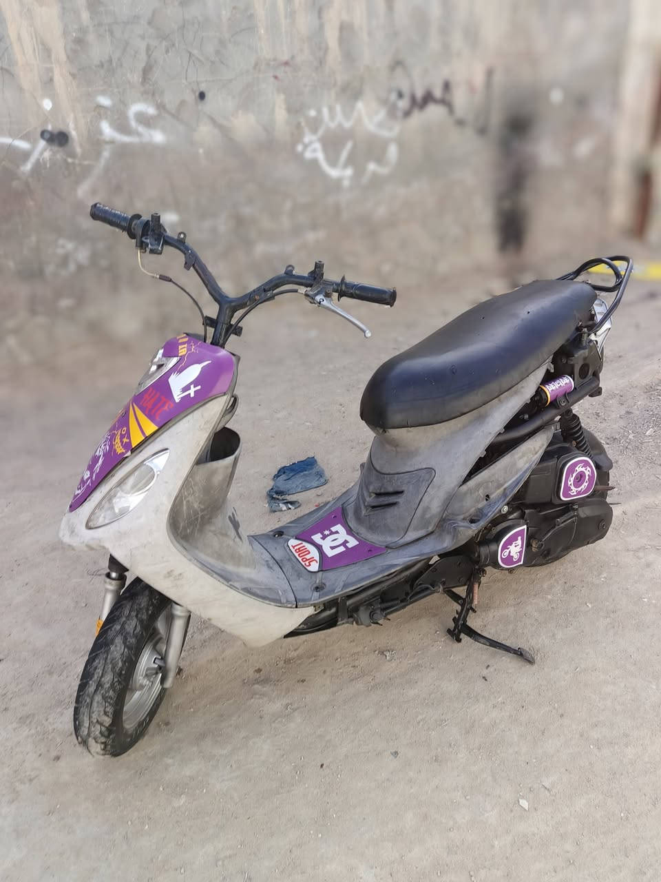 سلام عليكم درجة ماكس منغولي لبيع بوشه 50 مفتوحه ولفات مكينه شلعه ومشي سعرها مناسب 450 مكان ناصريي مركز وشراي ***********يتصل عله رقم
