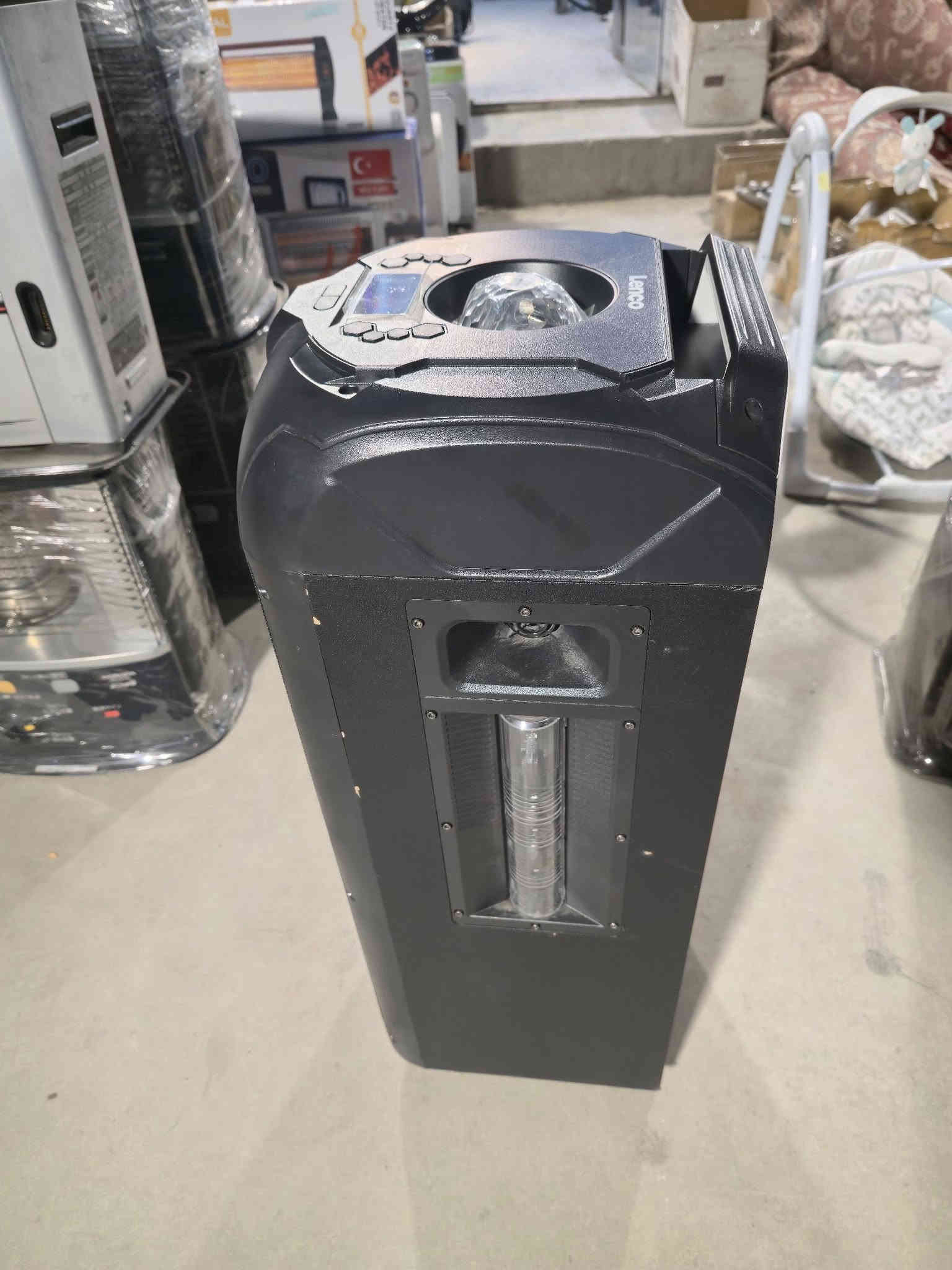 سبيكر   Lenco عملاق بمعنى الكلمة يوجد توصيل لجميع المحافظات  ***********
