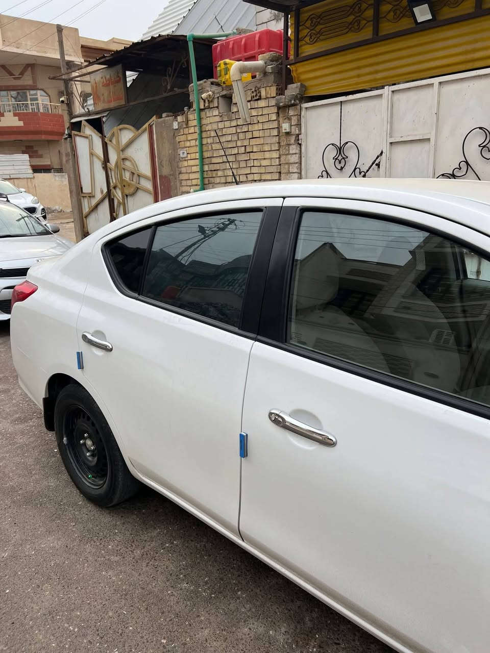 نيسان سني هندي رقم اربيل مديل 2023 سنوية30 سيارة جديدة استخدام شخصي 
  مكفوله كفاله عامه فقط اقل من شبر بارد بجاملغ   ماشيه20 الف  للاستفسار  خاص  ***********
