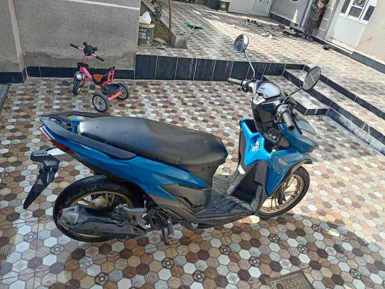 سلام عليكم دراجه للبيع ياباني خير م̷ـــِْن •اللّـہ̣̥ حلوة ونضيفه موديل 2023 دراجه نصبتها تخبل الدراجه مثل البصور السعر 500 وبيها مجال للطيبين بعقوبه بهرز للأتصال ***********
