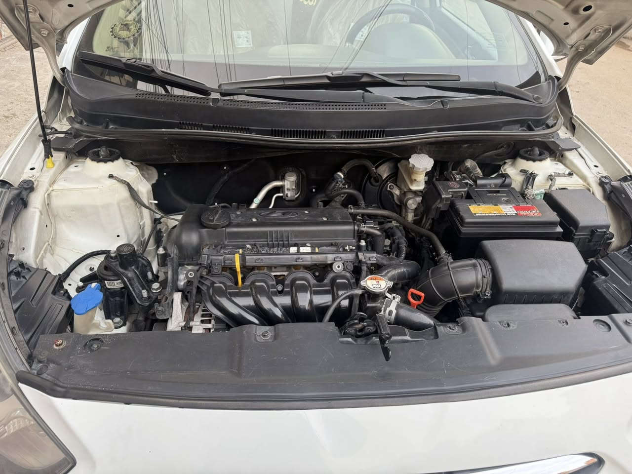 السلام عليكم اكسنت لبيع مديل ٢٠١٥وارد خليجي مكينه ١٦٠٠مكفوله كفاله عامه بس لدوسه صبغ سياره خير من الله رقم بغداد بسمي العنوان بغداد الشعب السعر ١١٥وبيها مجال لشراي 
رقم الهاتف ***********
