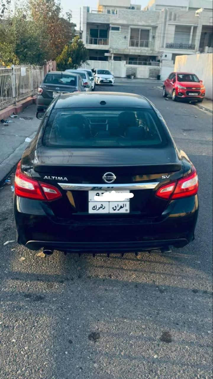 ئالتیما ٢٠١٧ sv 
رەشی قەتران 
چوار پارچەی هەیە بێ ژورێ بێ ئیرباگ پێش و پشت و هەموو قالبی بەشەرت بێ لێدران یەک ئیرباگیشی نەتەقیە نە سوکان نە دەشبول نە شان هیچی نەتەقیە 
سەیارەکە 
سەنەوی ٢٠٢٣ بەسەرچووە ٦.٥ شەش وەرەقەو نیو  غرامەی لەسەرە دەدرێتەوە رسمی سۆنەرم دانایە چەند قۆپەک لە شانی پشتەوەی سەکن هەیە لە رسمەکان  دیارە سەیارەکە دەق و هەیکەلی وەکوو خۆی مایتەوە زۆر جوان و قیتە گێر و مەکینە و تەبریت و تحویل و تەقەو رەقە و هەموو شتی بەشەرتە 
رەقەم مۆبایل
٧٥٠٧١٦٠٠٧٠
٧٥٠٤١٦٢٨٨٥
واتس ئاپ و ڤایبەریشی لەسەرە أربيل, العراق
