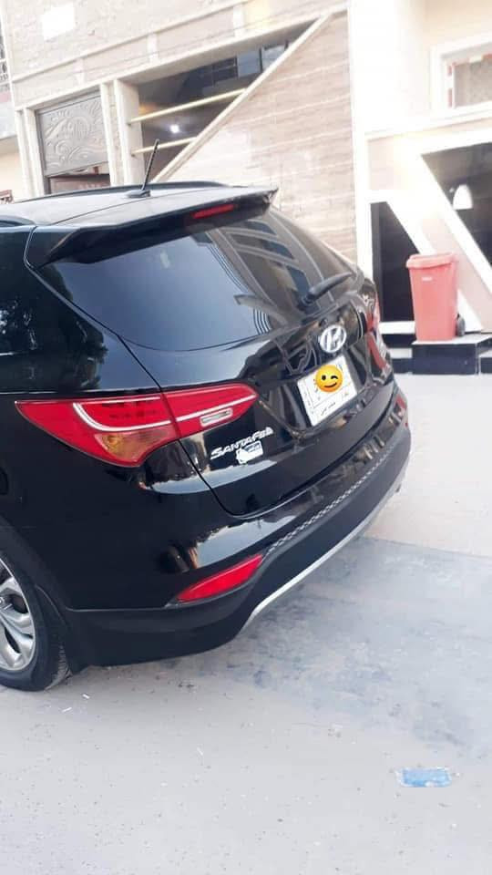 السلام عليكم
هونداي : سنتافي 

موديل :2014

وارد خليجي 

محرك : 6 سلندر

المواصفات 

تحكم استيرن جهتين 

7 اراكب 

3 قطع تبريد 

كشنات جلد 

شاشه 

حساس 

ارضيه جلد 

داخل اسود

ويل كروم 

دواسات 

بعد هواي مواصفات 

رقم بغداد 

سياره بيه صبغ شبر بل بنيد وشويه جراد بل جاملغ  

السعر ب ١٦٥ وبيه مجال مكان سياره بغداد شاطئ التاجي 

رقم الاستفسار ***********

***********
