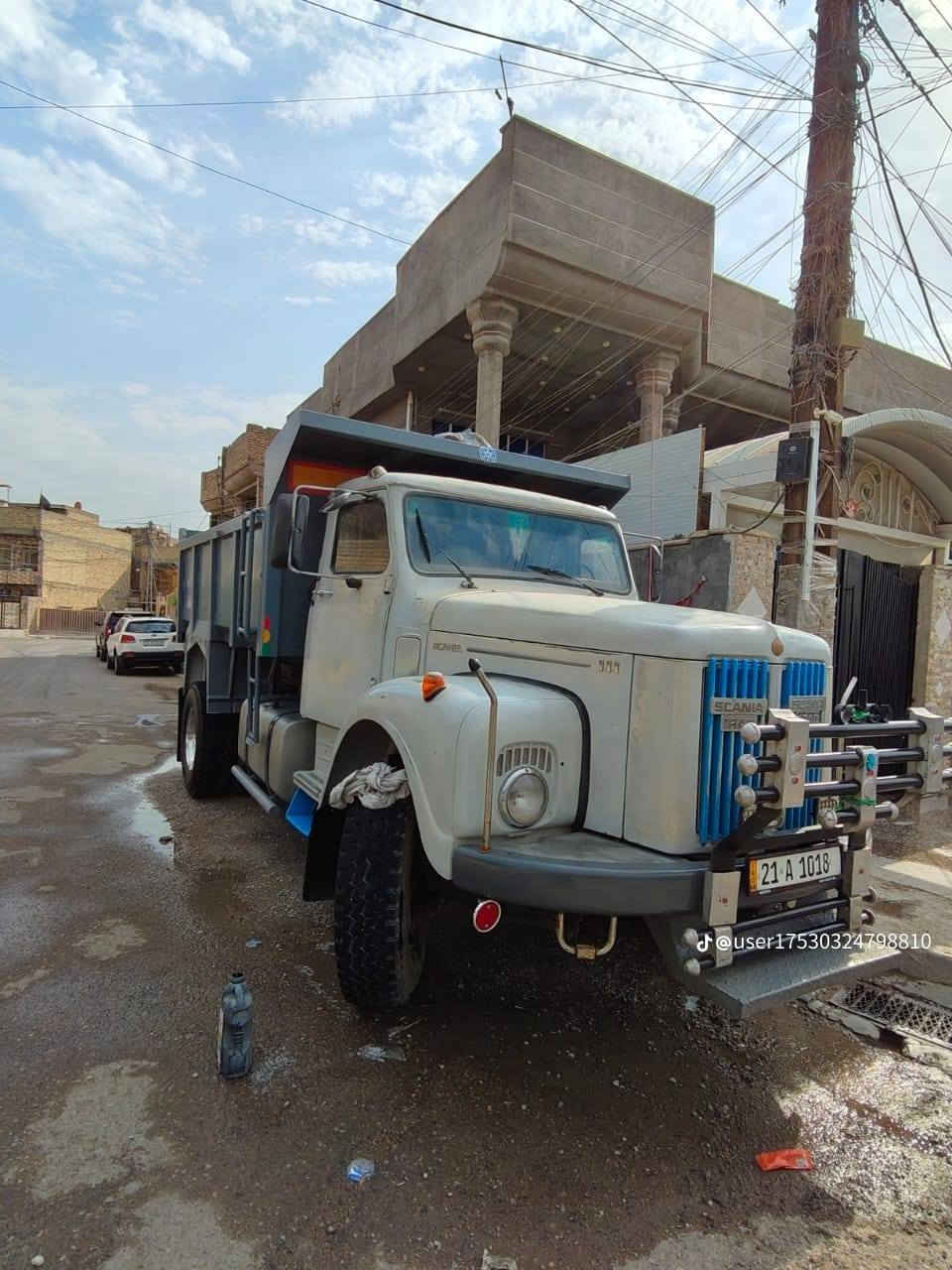 سلام عليكم سياره للبيع ميه 111 رقم المبايل ***********
