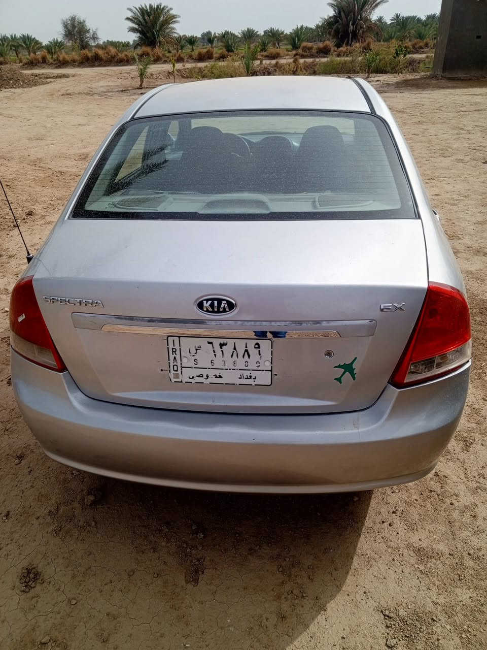 لسلام عليكم 
سبكترا موديل 2007 امريكي رقم بغداد سنويه مجددده
حادثها جاملغ خلفي  بدون دواخل 
البجم كبس 
بيها مكانات صبغ اثر جرد فقط 
مكينه لا تبخير لا تنقيص 
كير 
حداديه جديده 
تخم تاير 
دواخلها جدد 
السياره جاهزه من كلشي 
مكانها حله السعر 74 مجال بسيط 
***********
