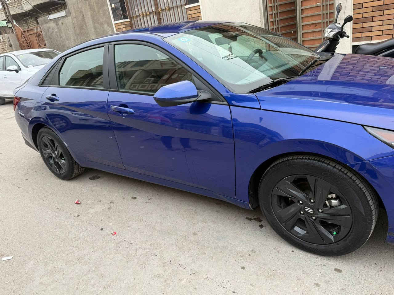 السلام عليكم مره خصه الادمن المحترم
النترا مديل 2023لون ازرك ماشيه 25ميل
مواصفات رادار امامي خلفي جانبي تحكمات ستيرن بصمه تشغيل عن بعد عن طريق البصمه كشنات مخمل مانع تزحلق تحديد مسار مكينه 200دوش حادث جاملغ جه الايمن صفحه الصدر وشويه من الباب السعر 160
رقم الهاتف ***********
