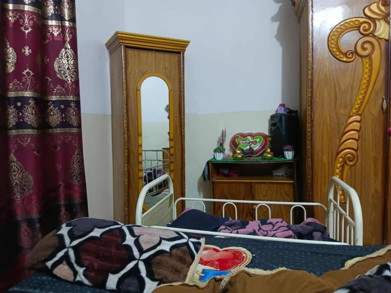 بيع مستعجل سعره 200 للتواصل على الرقم ***********
