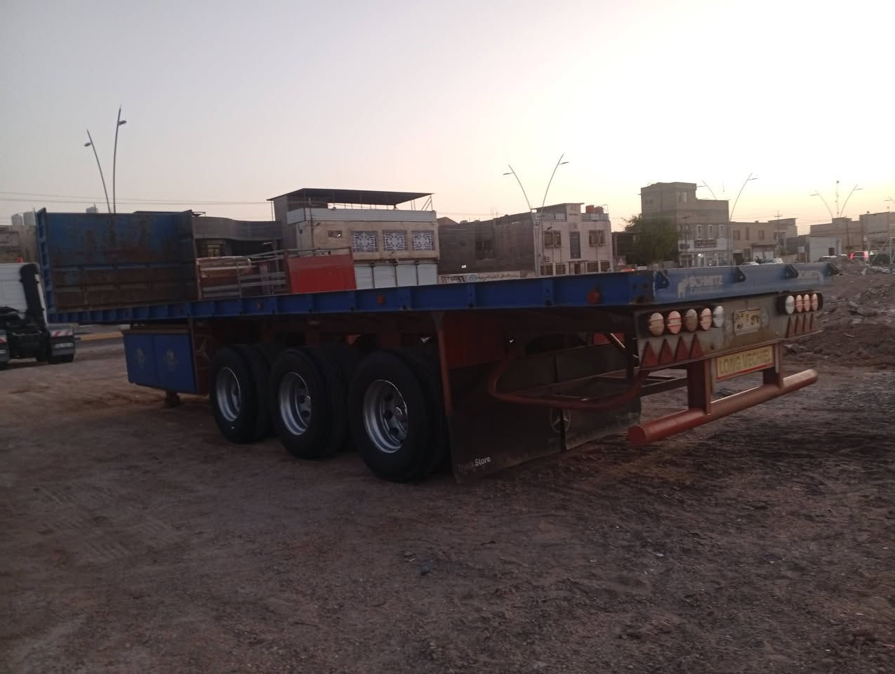 سلام عليكم عربانه للبيع عمل خالد الجنابي 3محاورللاستفسارالاتصال على الرقم ***********
