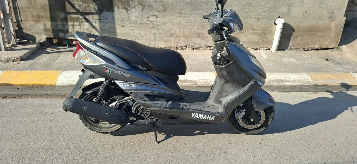 سلام عليكم سكنس فحل ياباني الأصلي قبق نفخ  طلاعات دراجه جديده مال رمبه مكينه  اذا برغي مفتوح ترجع بعد الاصلي خطين نوزل ستان كهربائي اوراق كامله دراجه جديده مال رمبه مكفوله كفاله عامه شلعه معدل خير من الله شرط علفحص اذه مفتوحه ترجع مكان الأنبار الفلوجه 2 مليون وبيهه  مجال  والاستفسار الاتصال ***********
