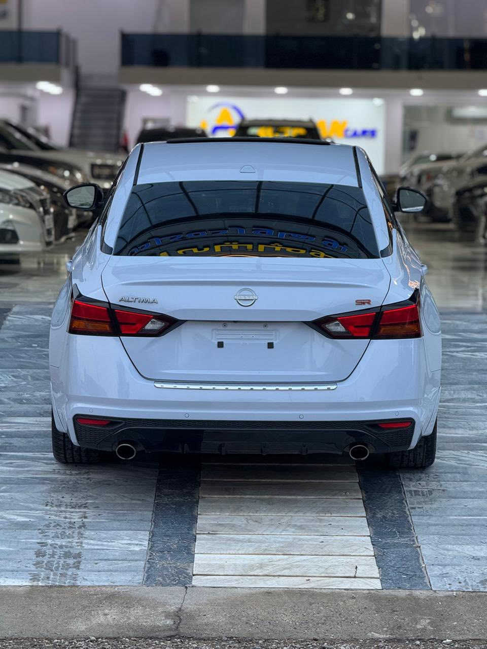 للبيع او مراوس
نيسان التيما  موديل 2023 

(1)لون سموك  المميز
(2)كفالة بدون ضرر 
(3)فول 1/1 SR+Plus 

المواصفات 
تحكمات ستيرن 
جهتين شاشة ترحيب 
بصمة تشغيل 
بصمة ابواب 
شاشه كبيره 
نظام خرائط GPS
نظام بوصله 
شاحن لاسلكي (واير لس)
شفتات ستيرن 
رادارات 360°
رادار خلفي (وقوف ذاتي ) 
رادار امامي 
رادار جانبي
كشنات جلد
كشنات كهربائي
كشنات تدفئه 
تشغيل عن بعد
سلايد روف (فتحة سقف)
ويل حجم 19 كروم 
لدات امامي و خلفي 
كامره خلفيه 
حساس خلفي  
السيارة بدون  ضرر بدون صبغ بدون فتح وبدون ايرباك  السونار وصور الضرر بالمنشور
رقم فحص تترقم جميع المحافظات الشمالية

العنوان ديالى خانقين 
السعر 188 ورقه 

للاستفسار   ***********
