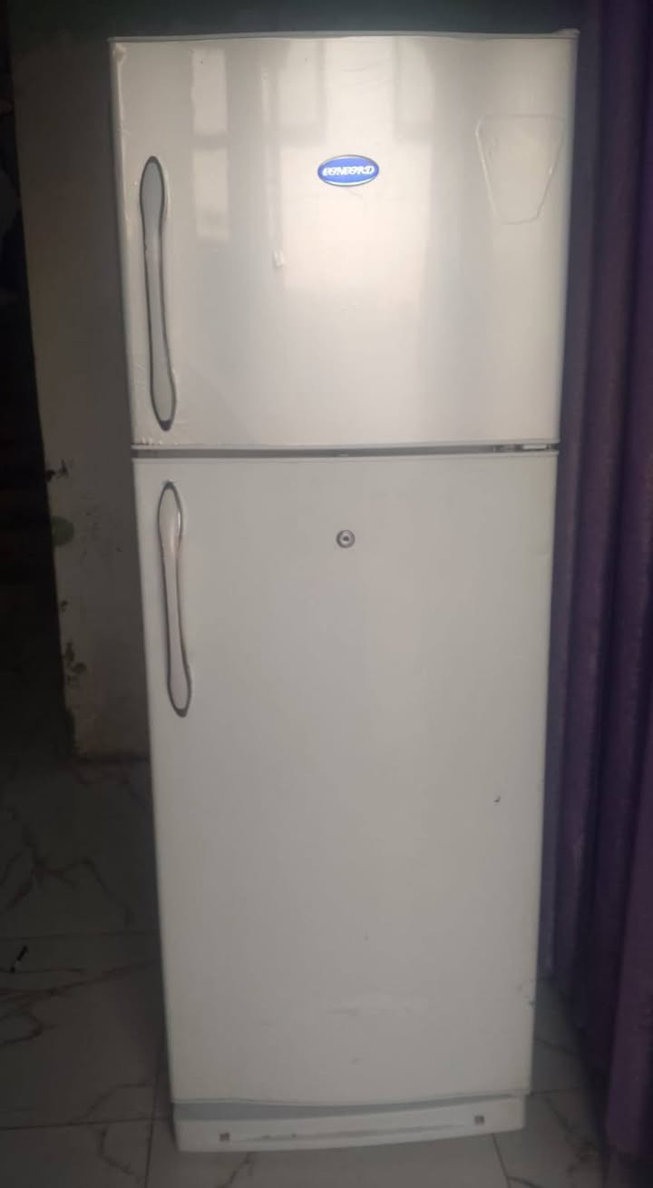 ثلاجة بلاديه 16قدم سعر 180طباخ فريش مصري كوله شغال 200مدينه الصدر اكو توصيل 0775963087


**إذا كنت صاحب هذا الإعلان وتريد حذفه لأي سبب، رجاءا أرسل رسالة إلى الدعم الفني**