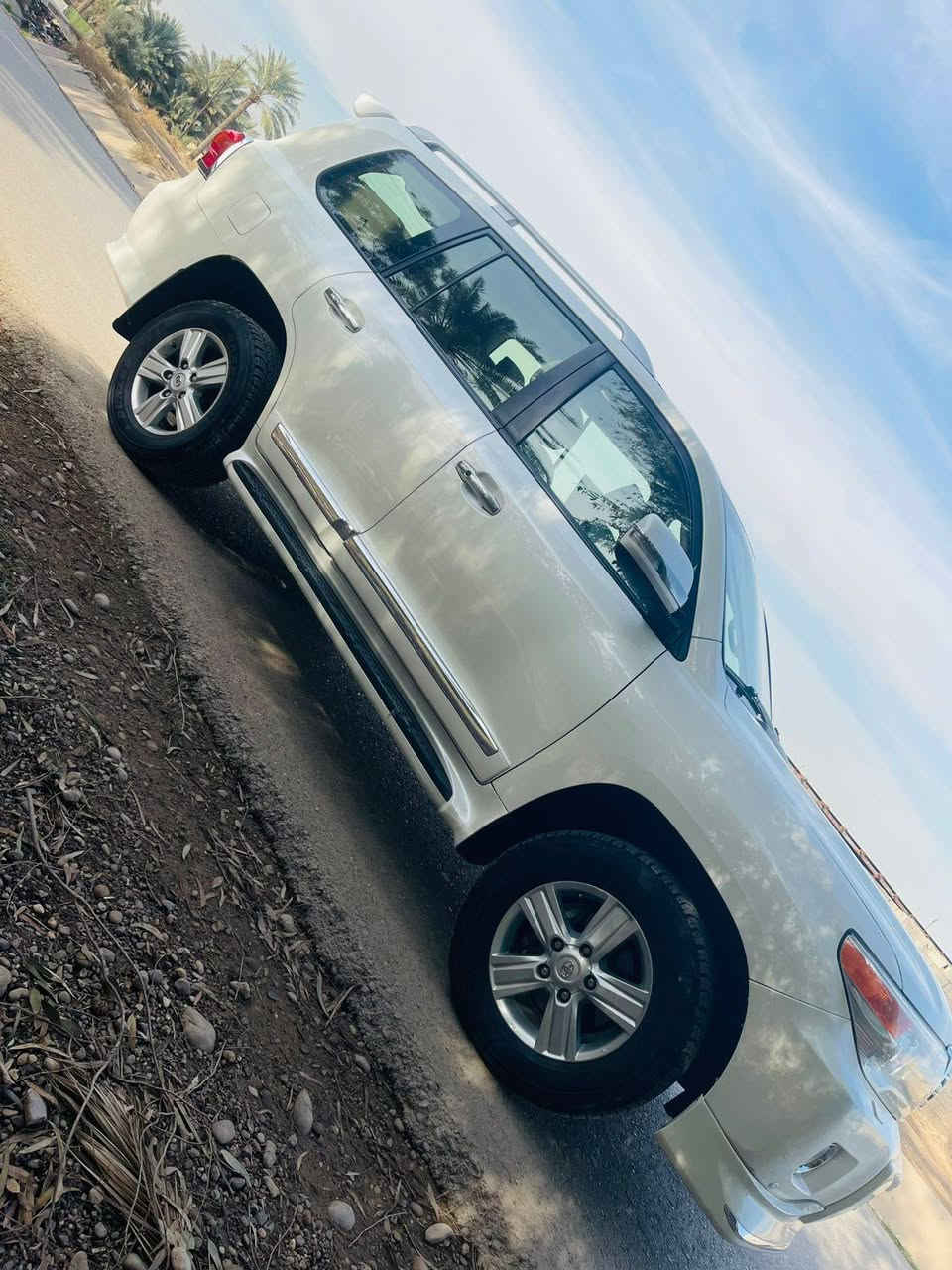 السلام عليكم للبيع
لاندكروز 2013 مكفوله كفاله 

عامه عدا بارد بل جاملغ لأمامي لايمن

بريم اصل 

بصمه 
بصمه ابواب 
فتحه
جلد
كشن كهرباء 
زراك
حساسات امامي وخلفي 
تشغيل بعد بلادي
تشغيل جام بعد
شاشه كبيره 
كامره دوار
تحكم ستيرن 
مري شفط 
اشاير مري 
8 ايرباك
3 قطع تبريد 
شاشات خلفيه

عنوان بغداد الصابيات قرب بوابه الكاضميه 

***********

السعر 348 وبيه مجال بسيط
