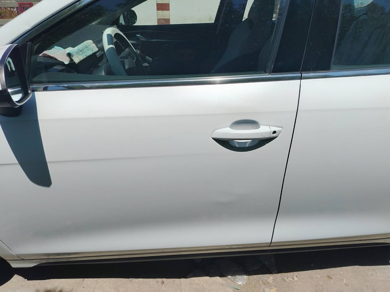 لبيع BYD دستروير ٢٠٢٥ مكفوله من الصبغ والبارد
ماشيه ٨الف الكلي بيها بس رصعات وهاي الرصعه بتكمه
مكاني بغداد البلديات
***********
 السعر ١٩ ونص وبيه مجال قليل
