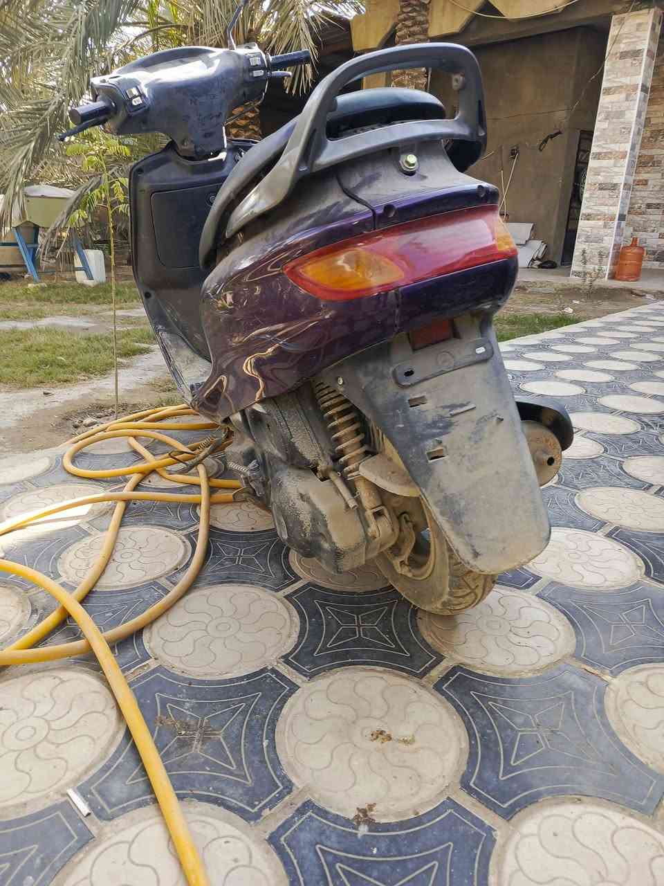 فراشه للبيع
ماناقصهه اي شي مامفتوحه شغاله سلف هندر 
السعر 550 #مامفتوحه 
***********
