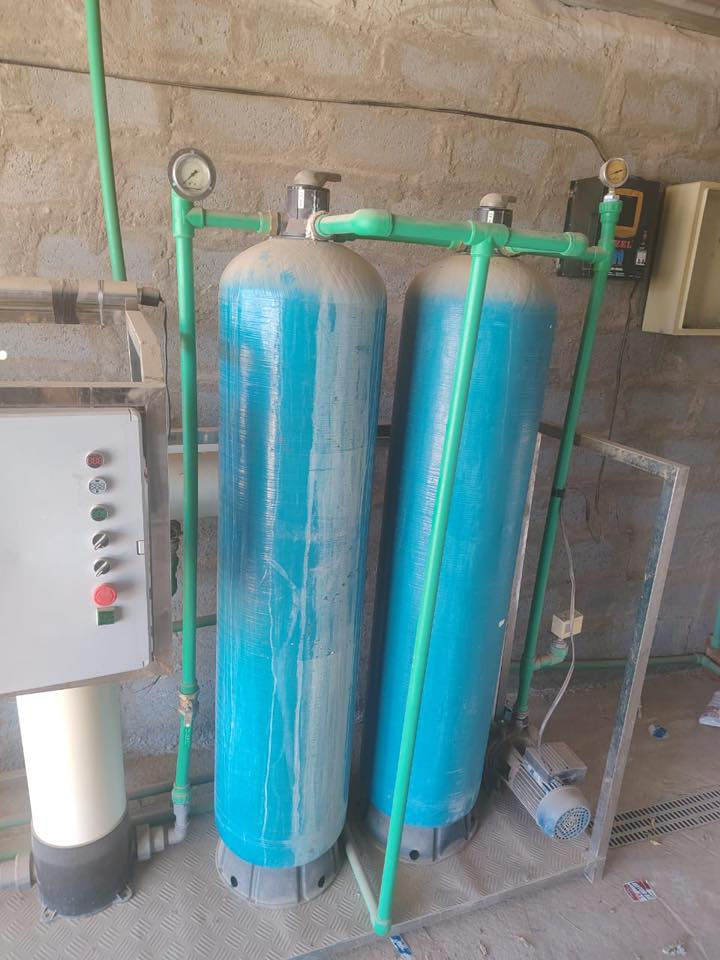 منظومة ام المتر مع ملحقاتها 
تانكي ابو العشرة وتانكي ابو الالف 
مكان بابل الحصوة
سعرها مليونين وربع وبيها
للاستفسار ***********
