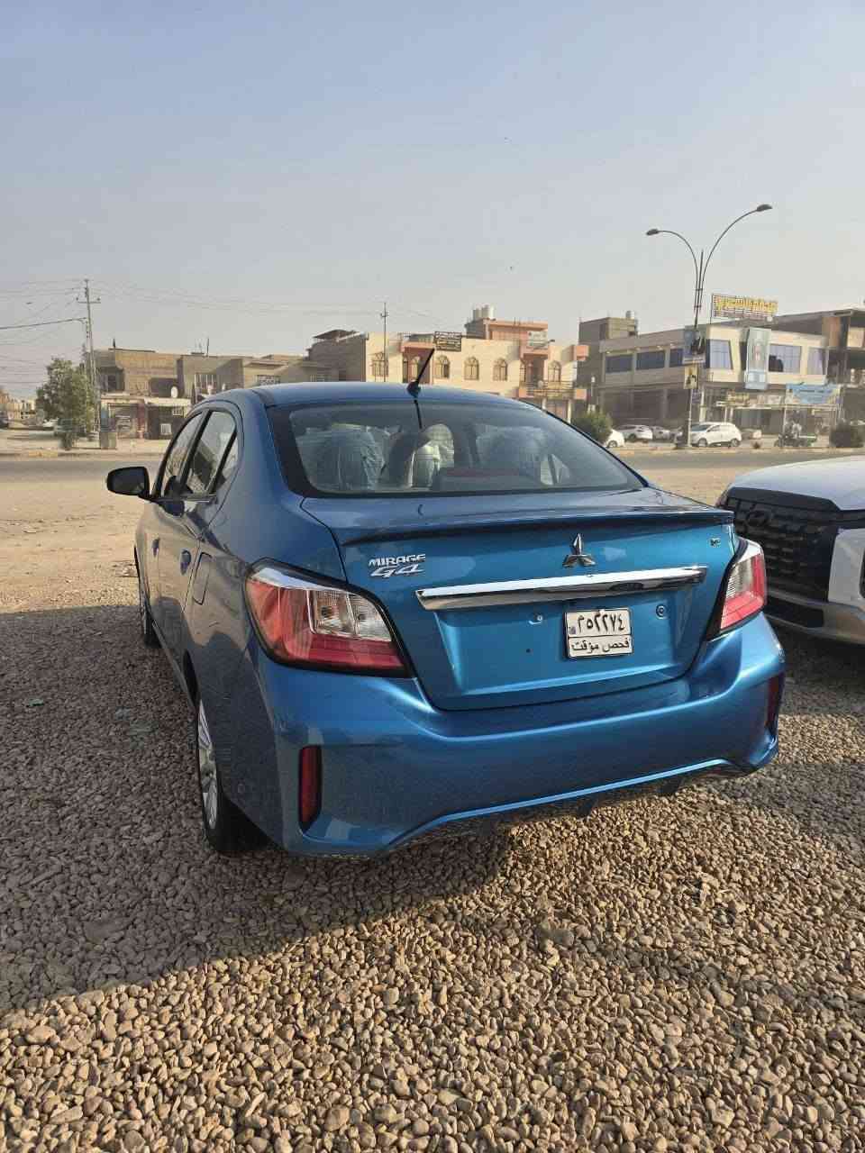 السلام عليكم
مسيوبوشي ميراج 2024 

دخول جديد بدون رقم 

عداد مسافة 3 الف زيرو زيرو 

لون بحري 

حادث السياره جاملغ و بنيد سطحي ايرباك دركه فقط وجبتلها مال تفصيخ 

فول مواصفات SE

لايت لد 

لايت عدسه 

بصمه تشغيل 

بصمه ابواب 

رادار 

تحديد مسار 

مانع تزحلق 

نقطه عمياء 

كروس سرعه 

تبريد كشنات 

تدفئه كشنات 

4جام كهرباء 

تجوت ايد 

تحكم ستيرن جهتين 

شاشة 

كامره 📷

منفذ شحن 🔋

ارضيات السياره المخمل موجوده 

سونار بيها من المندلاوي C.R.C

مكان السياره بابل حله مركز المدينة 

للاستفسار الاتصال على الرقم التالي 

*********** محمد الأسدي
