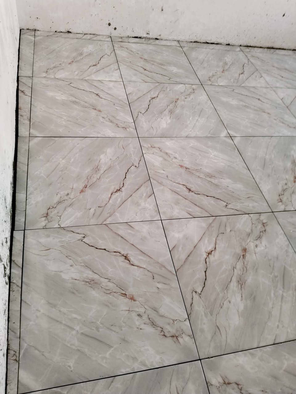 سلام عليكم  ترميم البيوت القديمه 
عندك مطبخ قديم وتريد جدد بورسلين سيراميك  عندك حمام قديم وتريد جدد تواليت كذلك 
تطبيك ارضيات درج بايه ومرايه استلم منك قديم اسلمك جديد اشتغل كرسته وعمل بغداد الكريعات هاذ رقمي وات ساب
***********
ابو ولايه علي
