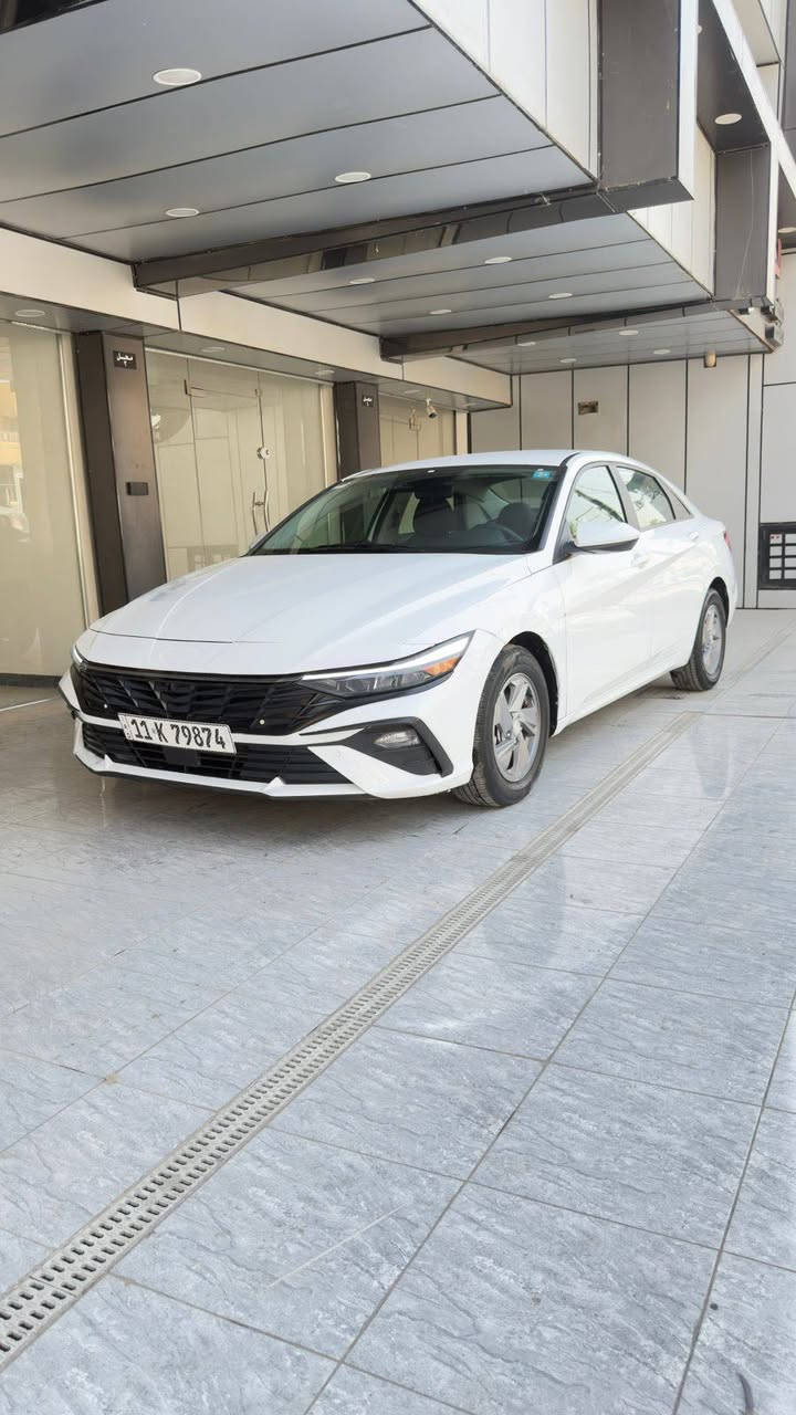 السلام عليكم النترا 2024 البيع او مراوس ماشيه 13الف كيلو مو ميل حادث مثل ماموضح بالمنشور صور حادثه والسونار بالمنشور 
السعر 140 وبيه مجال بسيط مكاني بغداد الدوره 
***********
