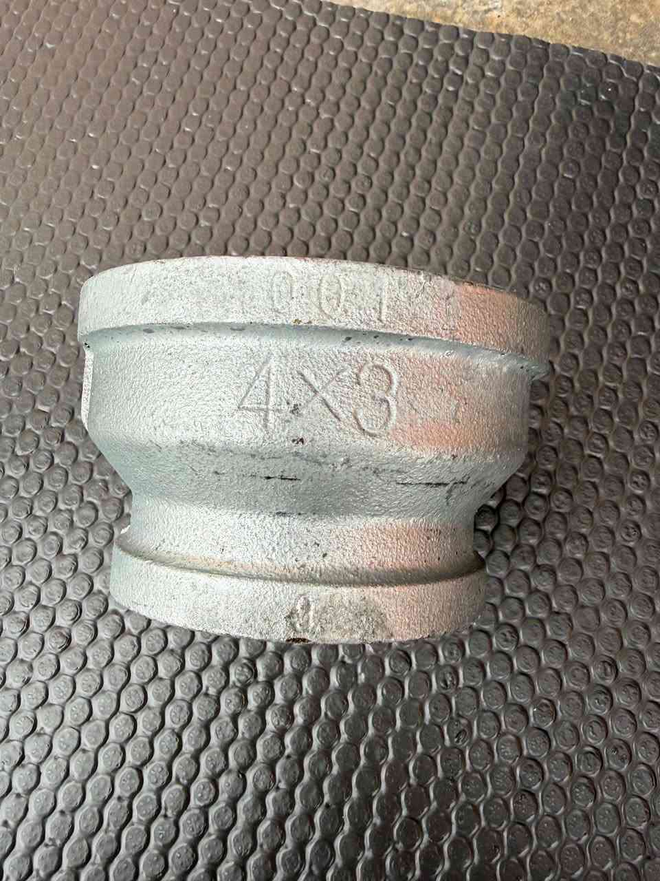 فتنك يستخدم للأغراض الزراعية والصناعية البيع جملة فقط
للإستفسار ***********
