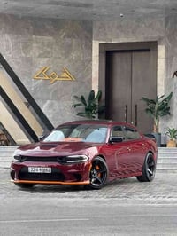 دوج جارجر RT Plus 2022 فول مواصفات  الون كرزي  الحادث جاملغ وباب مبدلا...