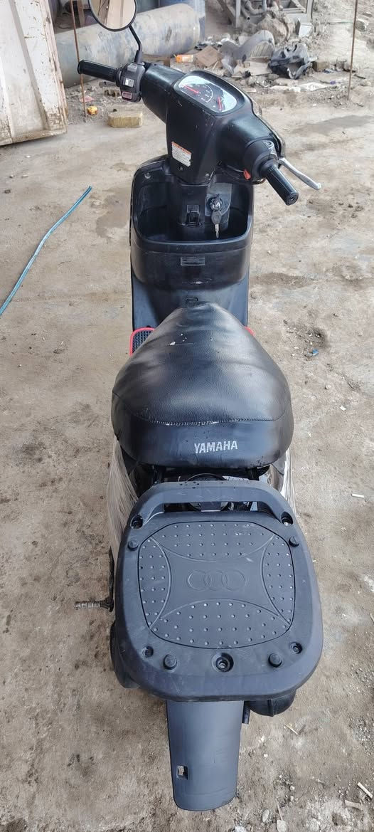 بطه ٢٠٠٣كفاله محرك مامفتوح شرط نكره ربع هندر لايت بكلايت اشاير هورن سلف كامله  وكفاله شرط الشلعه دشبول  كامله وشاصي مكفول اي نقص مابيه  مكان اطويريج  سعره ٣٦٠ رقم ٠٠***********2
