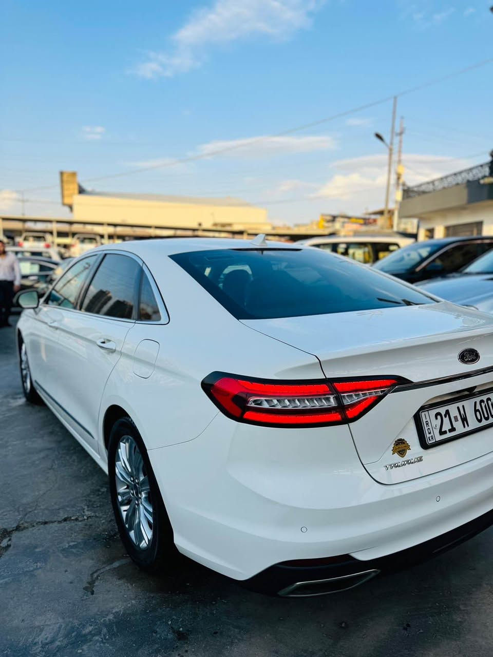 بە ناوی خوای گەورە میهربان
فۆرت تۆرۆس ٢٠٢٢ 
سفری شەریکەی القاصد 
فوول فول موسفاتە 
مەکینەی ٢٠ بێ تۆربویە ٤ بستۆنە 
موسفاتی پارنۆرامای گێر ماوسە کوشنی کارەبای و گەرم ساردە رادەرە ئاوێنەی کارەبای لیدە 
٤ جوت تایە لۆکی لە ژێرەیە 
سەیارەکە هەتە بلێ لۆک جوانە 
بۆیاخی نیە دەعمی بۆ دەعمی بەشەرت 
رەقەم سلێمانی سەنەوی تازەیە بە ناوی خۆمانەوەی 
بە شەرتی گێر و مەکینە کارەبای 
شوێن سلێمانی 
ژمارەی خاوەنەکەی***********/viber/whatsapp السليمانية, العراق
