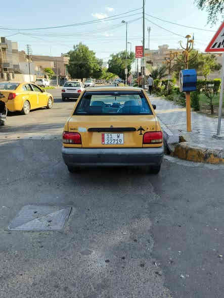 سلام عليكم سايبه لبيع 2015
مكينه وكير وتبريد وصدر كله جديد 
السعر ٣٨ وبيهه مجال
راديتر وبنكه وباتري وزوج تايرات جداد توني شادهن 
رقم بغداد بسمي  مكاني الزعفرانيه رقمي ***********
