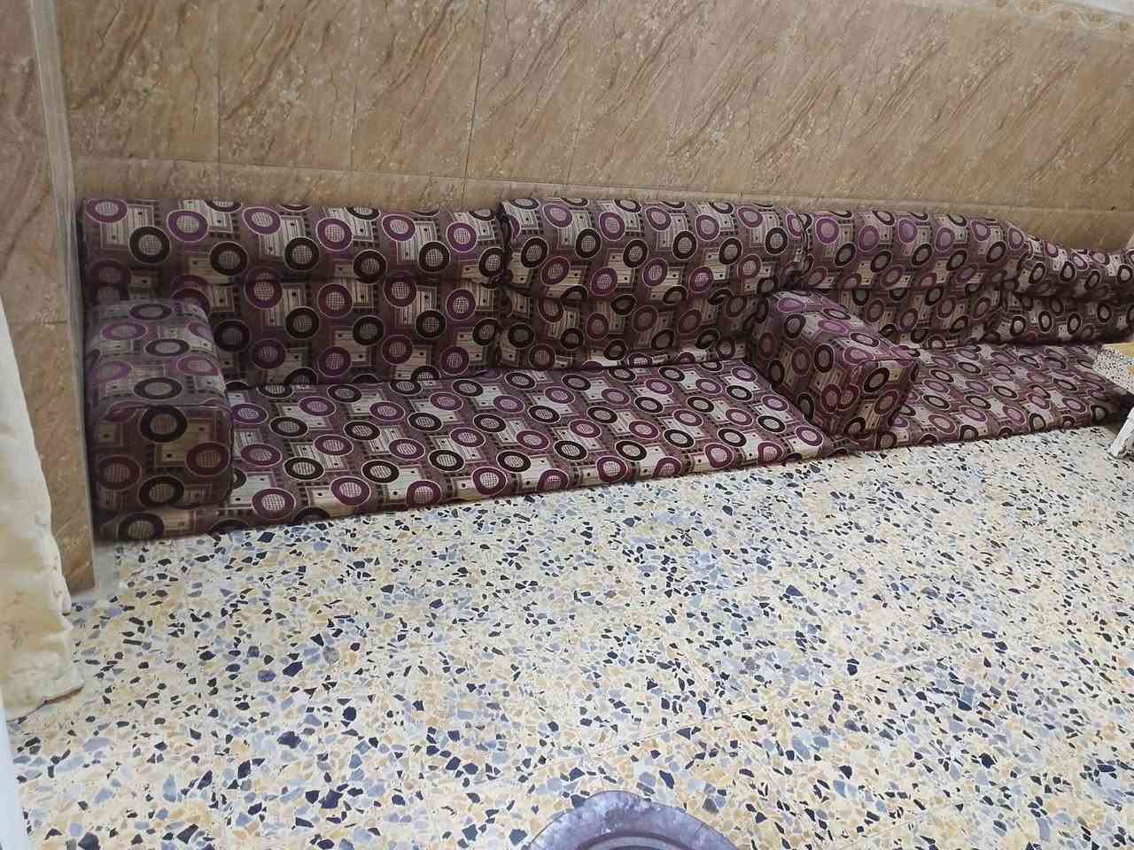ديوان ارضي ٧ دواشك وزوايا ٢ و٦ تجوات و١٠ تجوات ظهر ١٤ متر وسعرها ١٥٠ وبيها مجال المكان حي النداء على شارع ٦٠ العرضي الاول


**إذا كنت صاحب هذا الإعلان وتريد حذفه لأي سبب، رجاءا أرسل رسالة إلى الدعم الفني**