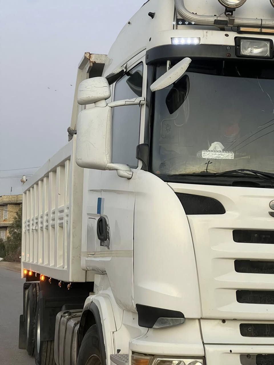 سلام عليكم بومه البيع سنكل موديل 2007مكفوله كفاله عامه كير محرك شاصي مكان السياره واسط رقم صاحب ***********
