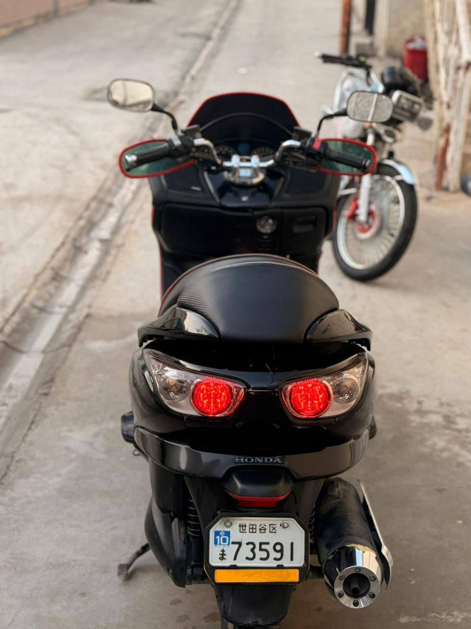 سلام عليكم فورزه لبيع دراجه حلوه ونضيفه بمعنى الكلمة مال جنايه سبانه ماممدوده عليها جيب فيتر وتعال افحص مكمركه بوجهك ترقم سعر 1450 مليون واربعميه وخمسين وبيها مجال المكان ديالى بعقوبة اتصال عل رقم *********** والخاص هم مفتوح
