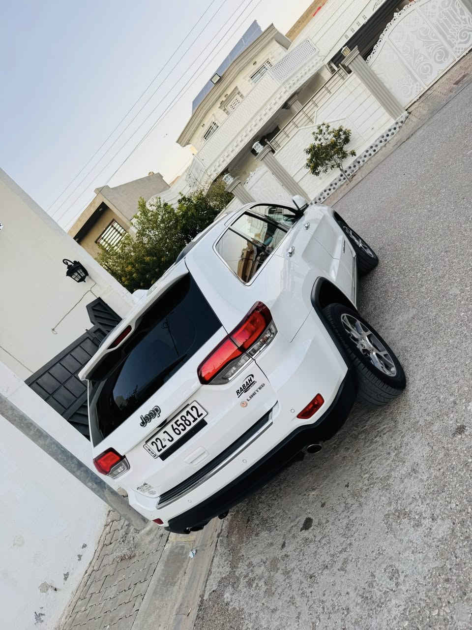 جيب 2021 لمتدد خليجي
معروفه مواصفات لمتدد
السياره خليجي شركه هارلم 
صارت بيها طخه بل باب 
نص باب خلفي ونص امامي 
بدون داخل بدون ايرباك
صوره طخه داخل منشور
مكان السياره كركوك منطقه تسعين
سرفس عام السياره
حداديه تايرات كولها جديده
السعر/ 290
***********
