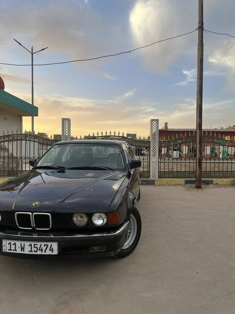 سلام عليكم 
BMW-730 موديل 90 سيارة جاهزة من كير مكينه صدر امامي خلفي ستيرن كهرباء تبريد شغال كهرئيات جاهزة داخل جديد  رقم نكليزي دولي
مكانها بغداد الغزاليه 
السعر 40 بيها مجال بسيط 
مكلف بل نشر رقم راعيها  

‭0770 396 1918‬
