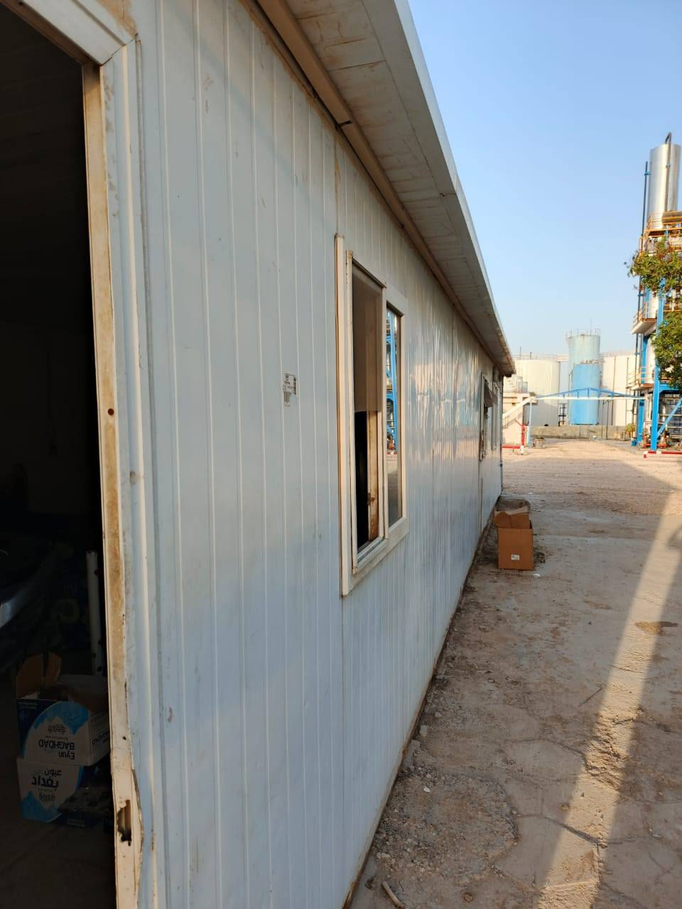 كرفانات للبيع عدد2 العنوان السماوه
مساحه الواحد منهن48
12×4
للتواصل ***********
