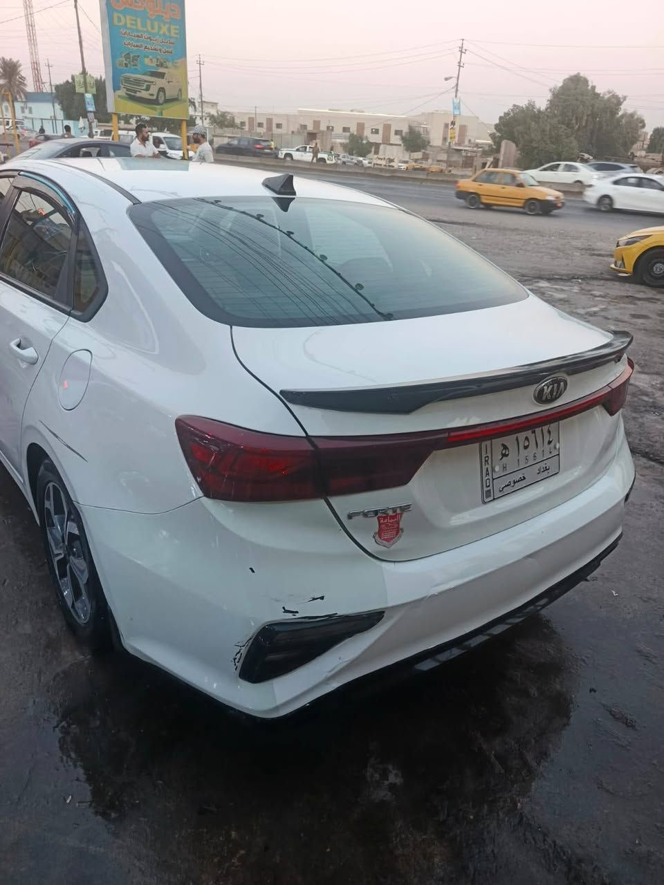 سلام عليكم  فورتي موديل 20 وارد امريكي صور الحادث موجودات عنوان بغداد هذا رقم  هذا رقم صاحب السياره*********** سعر 130
