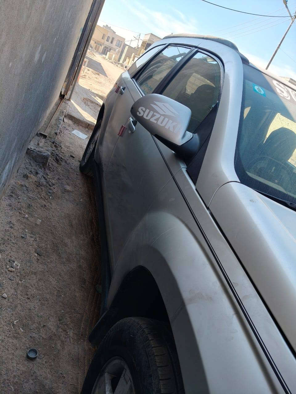 السلام عليكم شباب عندي سياره سان سوكي موديل 7فول موصفات على وضع شركة مكينة كير خير من الله تخم تاير رقم بغداد جديد بسمي تحويل ثاني يوم سعر 75 وبيهة مجال حك لجيه رقم الهاتف *********** وبي وتساب
