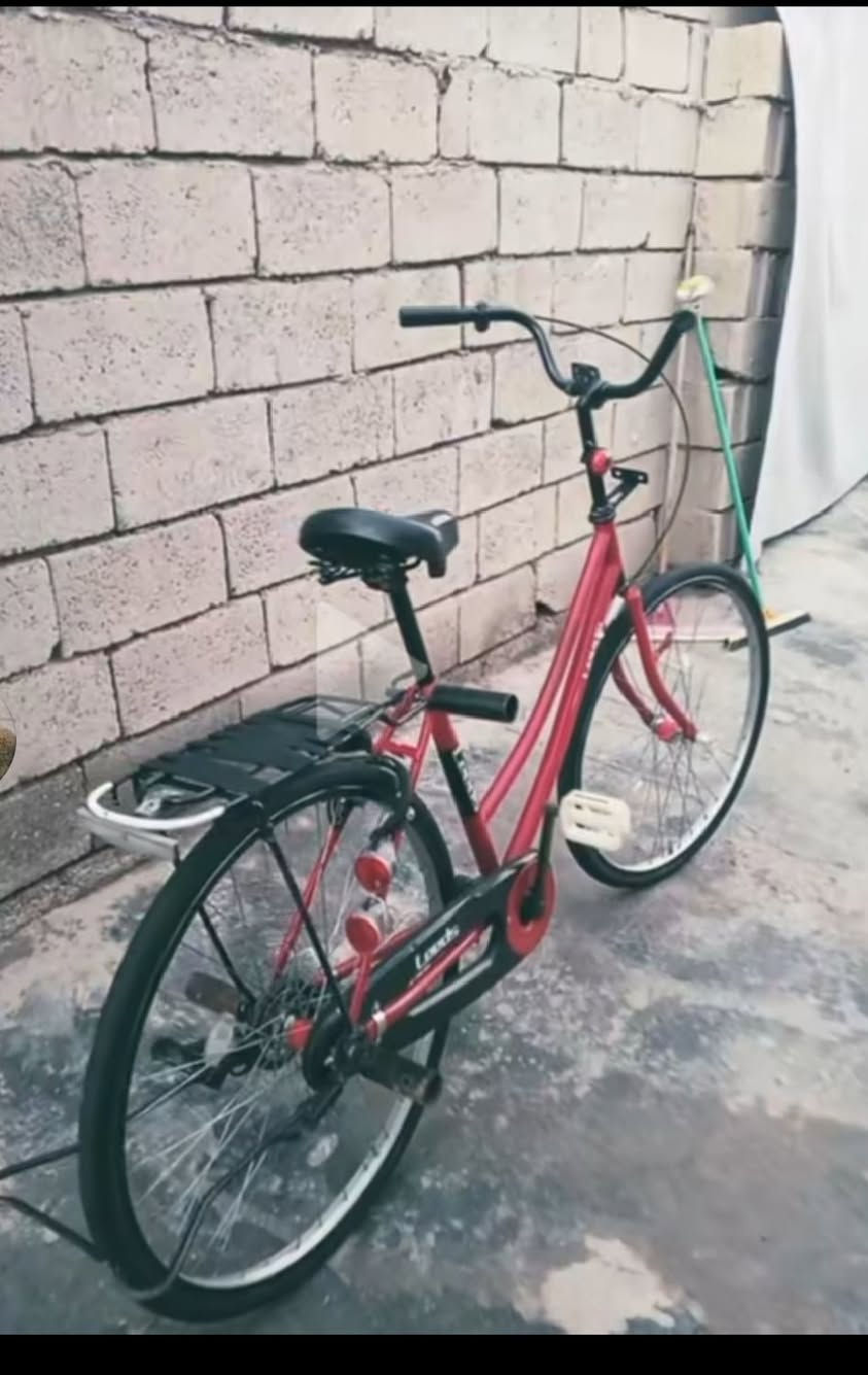 سلام عليكم باسكل للبيع أو مراوس السعر خاص


**إذا كنت صاحب هذا الإعلان وتريد حذفه لأي سبب، رجاءا أرسل رسالة إلى الدعم الفني**