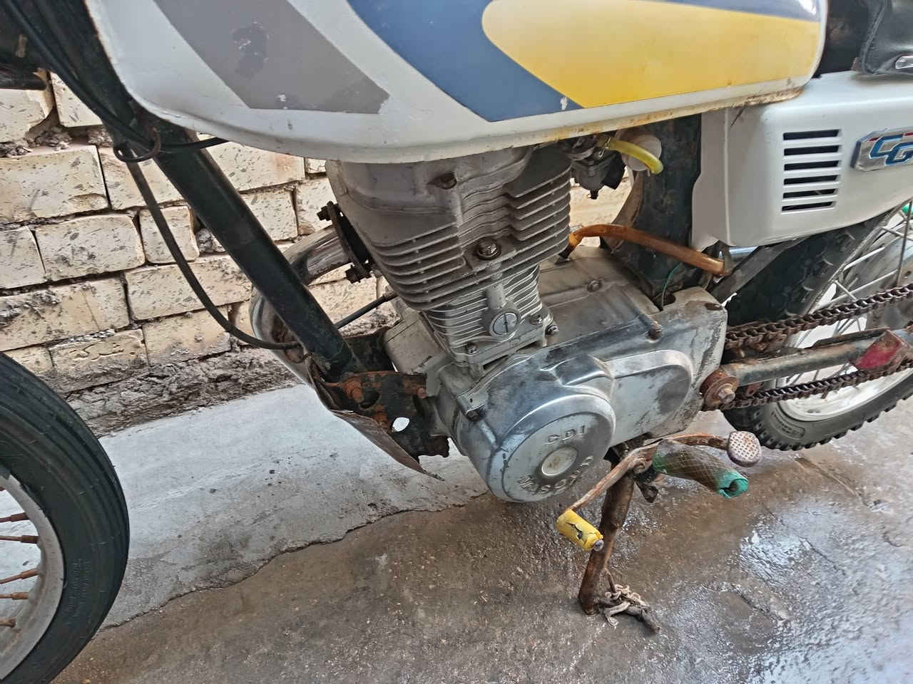 للبيع مكاني  حي الوفاءالسعر ٢٢٥بيه مجال ***********
