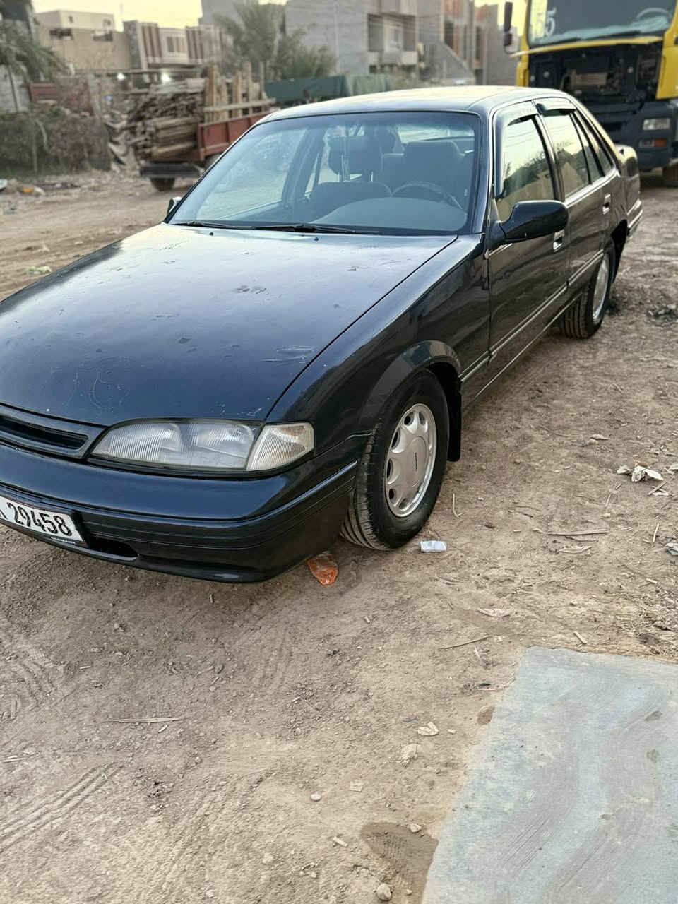 سلام عليكم برنس لبيع موديل 95 رقم بغداد سيارة جديدة كير ومحرك كلة جديد تخم تاير كير عادي مكان ديالى بعقوبة***********
