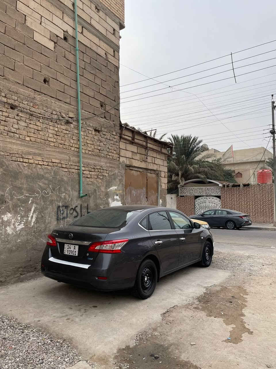 السلام عليكم نسيان سنترا 2016 خليجي بيها بارد بلداير الخلفي موضح بلصوره والباقي كفاله عامه المكان / البصره القبله حي الجامعه السعر / 105 وبيها مجال
الرقم / ***********
