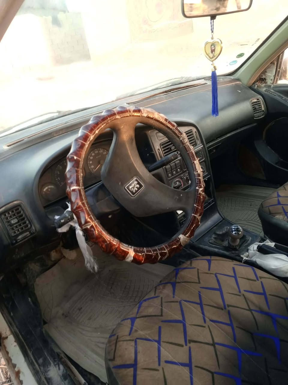 السلام عليكم بيجو روى 2009سنويه ساقطه 2023 رقم قادسيه السيارة خير من الله  الرميثه  سيطرة العارضيات 
السعر 15     ***********
