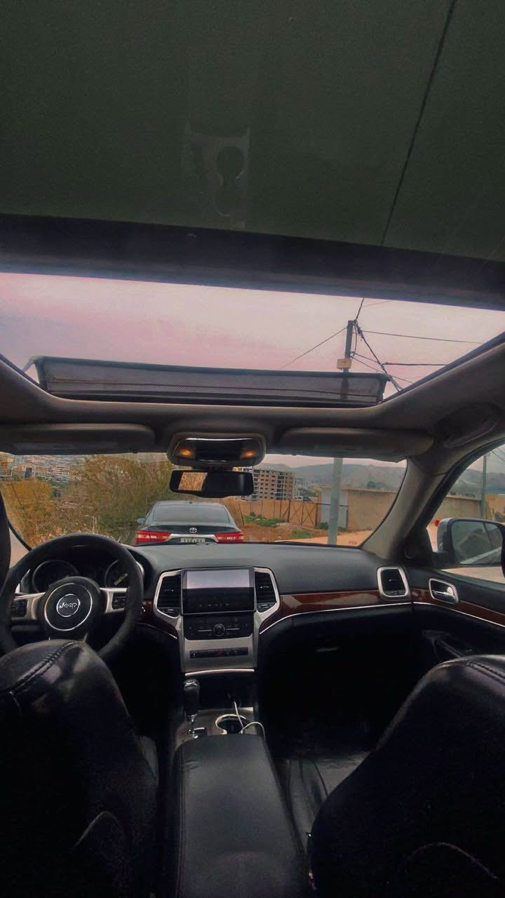 جيب ٢٠١٣ فول فول بانوراما كشن جلد بصمه شغال 
١ قطعه صبخ ٢٥ ورقه غرامات ينزل من سعر سعر١٦٢ورقه *********** مكان دهوك دهوك, العراق
