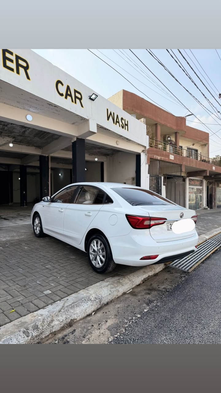 MG5 comfort 2024 netblue 
ئێمجی مواسەفات کۆمفۆرت  شاشە گەورە بەسمە ناو زەردە خۆم بە سفری کڕیومە  بەناوی خۆمە سەنەوی تا کۆتای ٢٠٣٠ نوێیە هیچی پێوە نیە وەکو شەریکە ماوەتەوە تەنها ١١٠٠٠ کیلۆمەتر رۆیشتوە هەمو گیانی بە شەرت دەدەم  
ژ.م *********** 
شوێن / کۆیە 
نرخی ١١٧ $ كويسينجاك, أربيل
