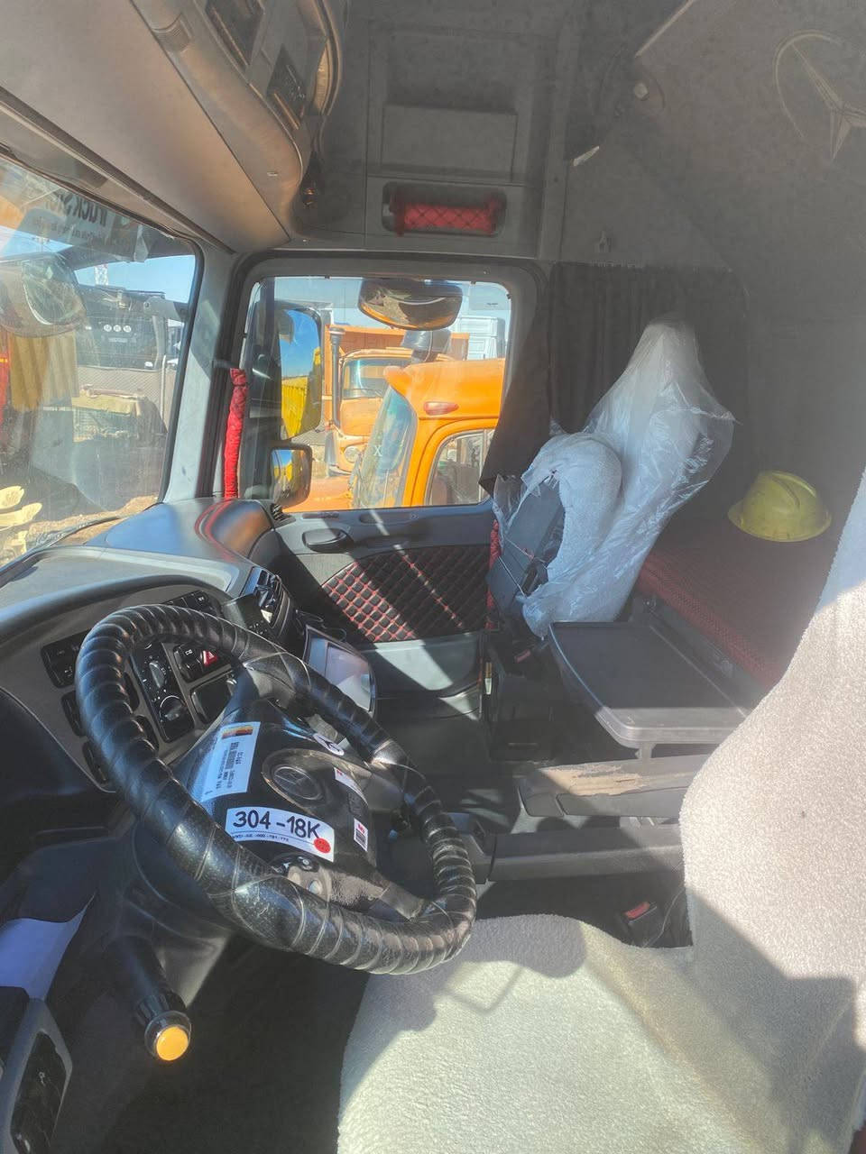 للبيع موديل ٢٠١١ كفاله عامه رقم أربيل مربوطه عربانه سياره اوتو بدون كلتش عنوان السياره رمادي ***********
