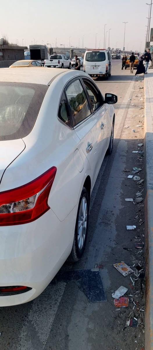 نيسان سنترا للبيع موديل 25 تجميع صيني زيرو داخل مشمشي رقم اربيل الجديد تحويل مباشر  وكاله للاستفسار الاتصال على الرقم التالي *********** السعر 135وبيها مجال
