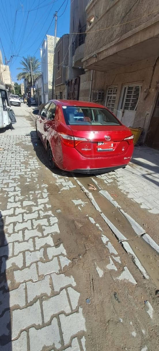 السلام عليكم كورلا 2015 نظيفة على ايدي
حادثها بلصورة مبين والسونار هم موجود 
رقمها انكليزي 
مكاني بغداد 
سعرها 100
الشراي  يتصل *********** ومتواجد واتساب
ممتواجد ماسنجر 
وخطية بركبته اليكسر بسعرها ميعجبك اعبر
