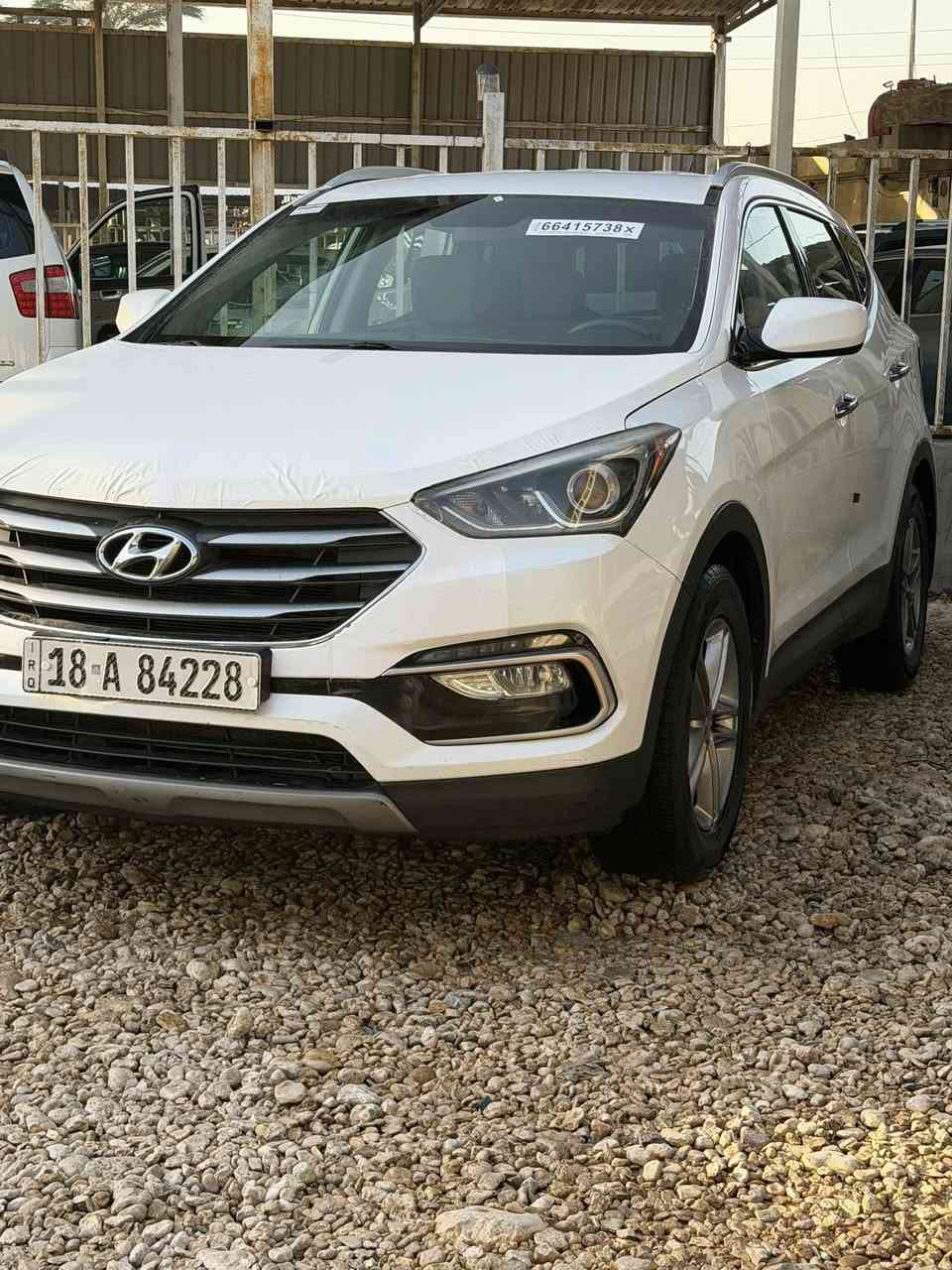 للبيع ٢٠١٨ وارد امريكي رقم بابل انكليزي باسمي مكينه ٤ سلندر السياره مكفوله من الصبغ والتبديل داخله عطل ميكانيكي بدون حادث وجاهزه مابيه اي نقص مكانه بابل السعر ١٦٠ وبيه مجال للاتصال ***********
