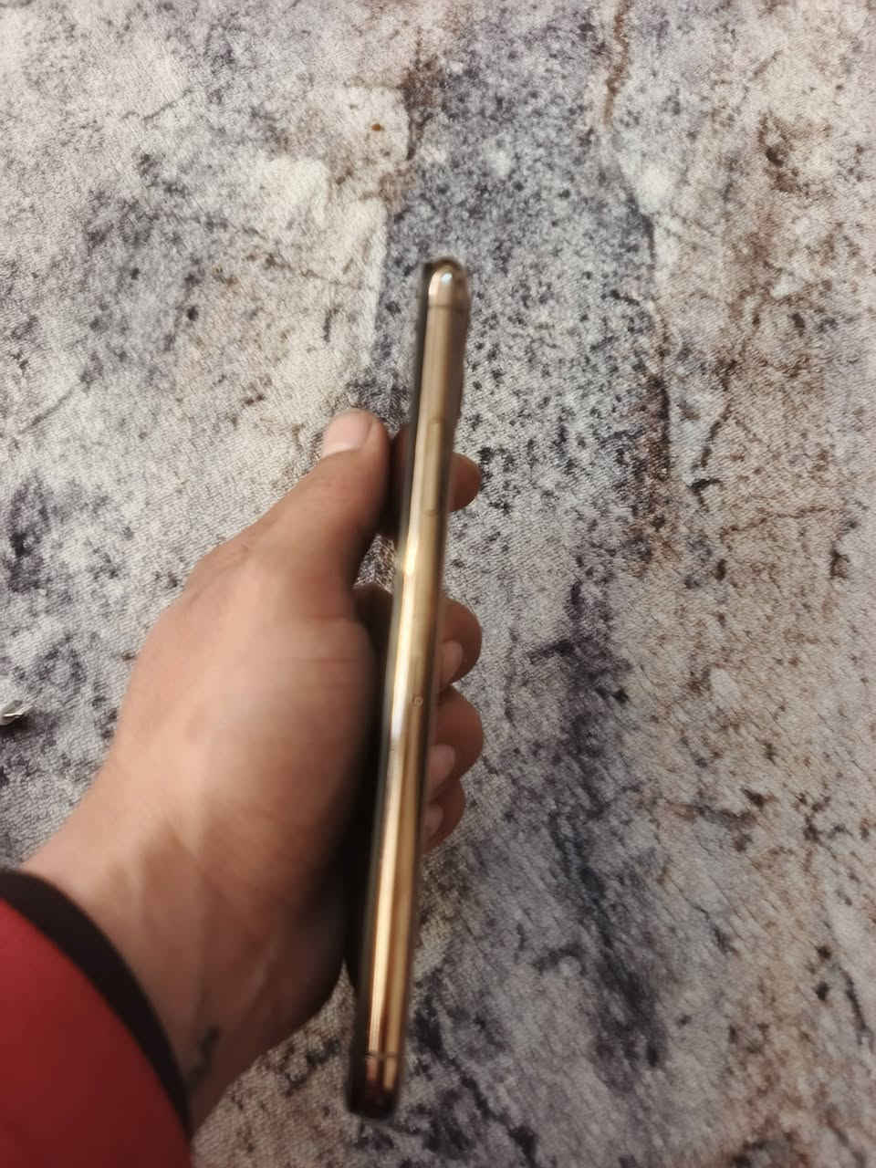 السلام عليكم ايفون ١١ برو ماكس 
لون ذهبي
ذاكره ٢٥٦
بطاريه مبدله
و شاشه مبدله بس اصليه بلاديه مال جهاز ثاني 
تك سيم
سعر ٢٨٥ وبي مجال بسيط 
مكاني كركوك  حي المنصور


**إذا كنت صاحب هذا الإعلان وتريد حذفه لأي سبب، رجاءا أرسل رسالة إلى الدعم الفني**