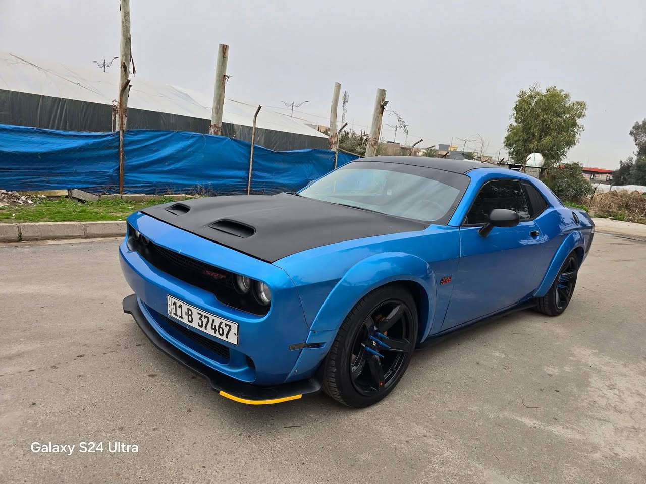 سعر 105
جالنجر 2012 محدث 2020 
🚫مصبوغة عام تغيير لون 
محرك 6 سلندر حجم  3.600   كير اوتوماتيك شرط المحرك والكير 
رقم بغداد  دولي رقم وهزة وسنويه  جديده 
شرط التحويل 
بصمة تشغيل بصمة ابواب تشغيل عن بعد 
شاشه كامره تحكمات ستيرن كشن كهرب 
داخل كنتارة 
صدر امامي خلفي بشرط 
سيارة جاهزه دينار متصرف عليها 
موصل الايسر 
***********
***********
